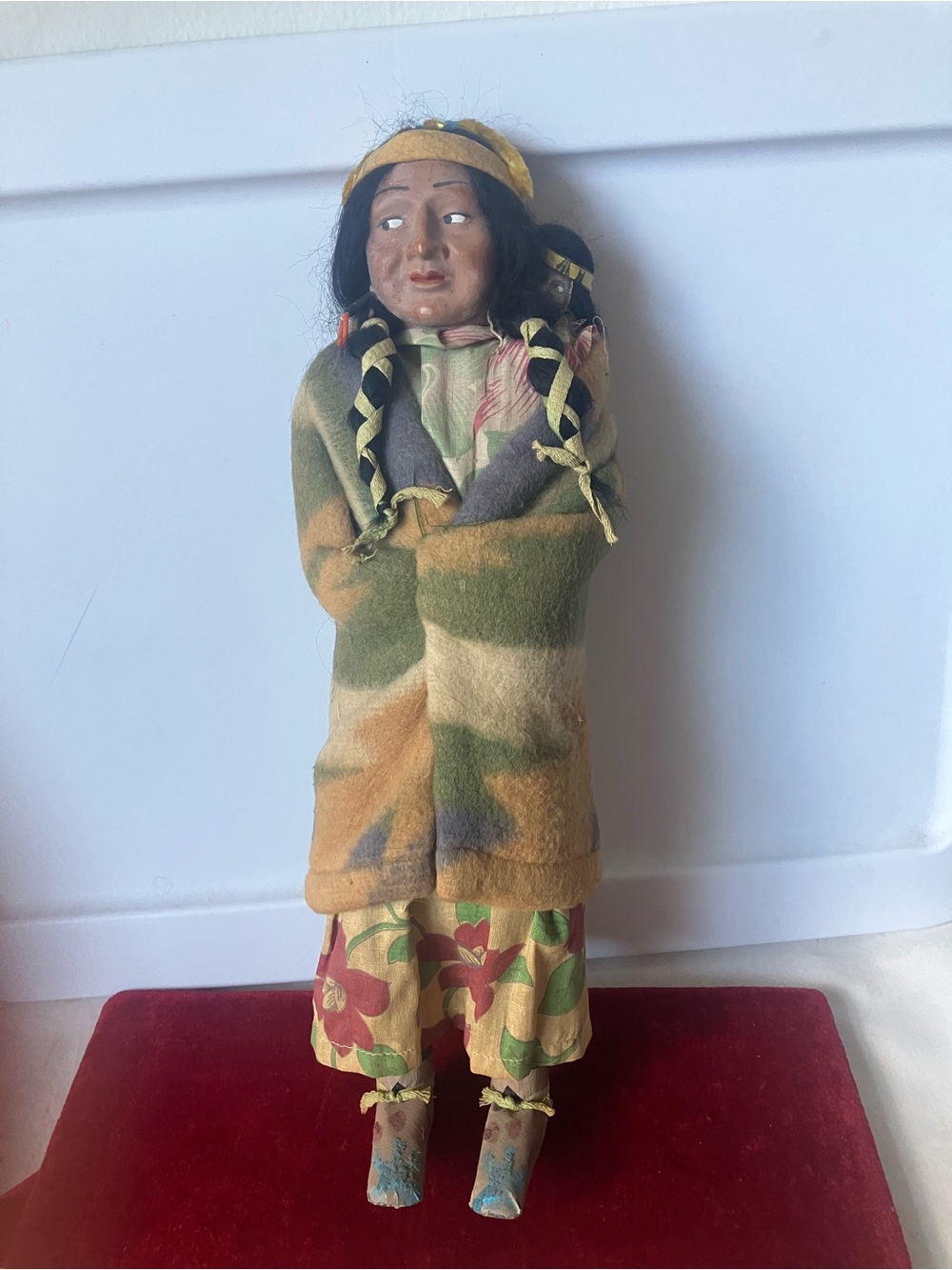 Vintage 1940s 16" Skookum Native American Indian Doll Mother Papoose.
